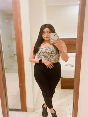Call Girls Service in Parigi